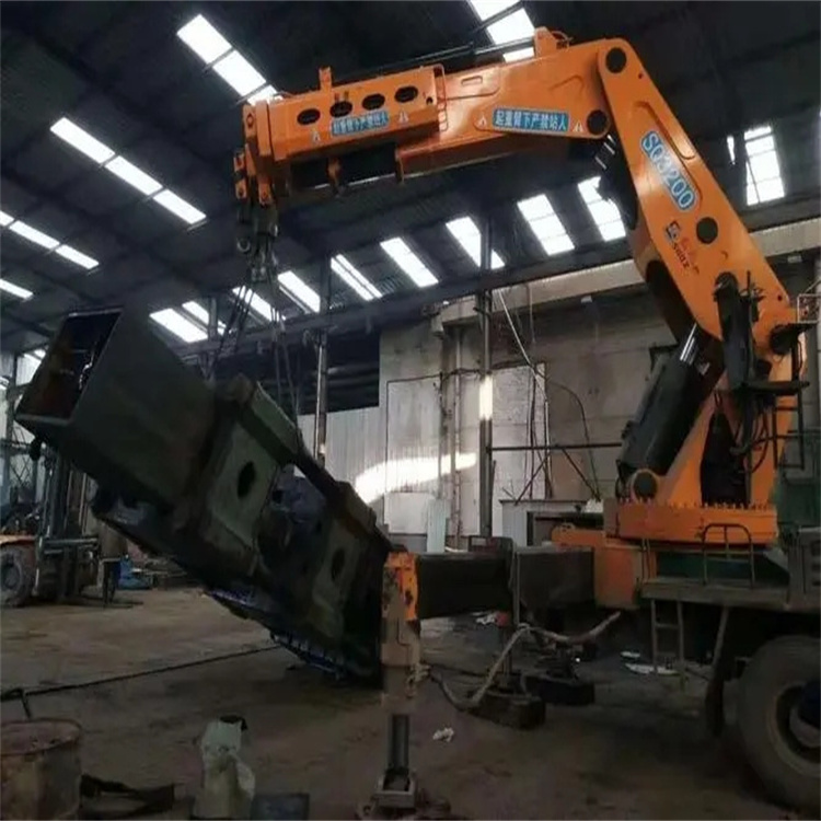 安平县200吨折臂吊出租